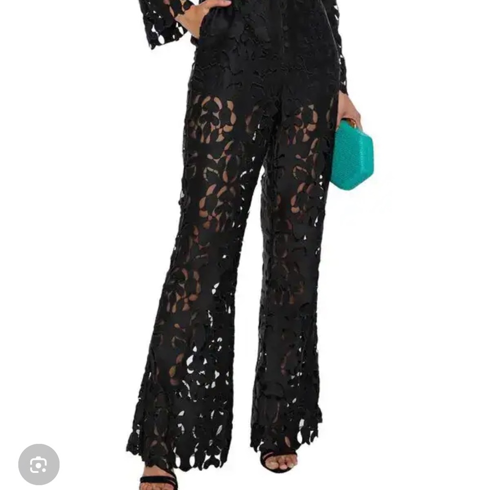 Gorgeous Self Portrait Guipere Lace Jumpsuit, size 6, EUC - Picture 9 of 9